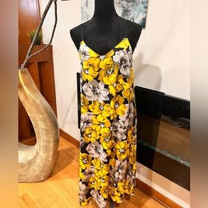 Women’s glower midi dress - size M